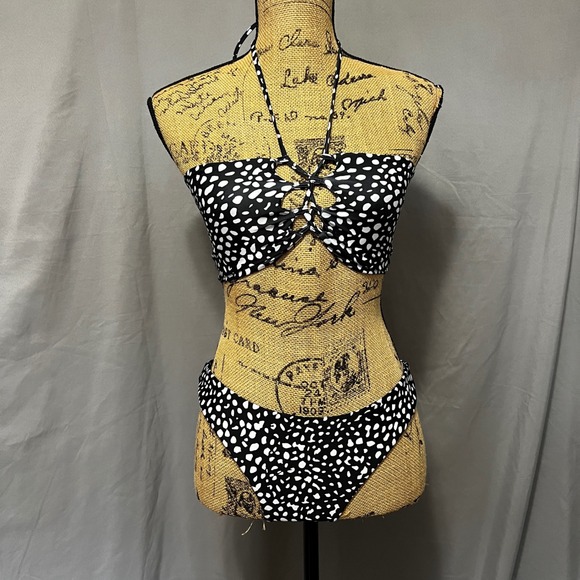 Lot of 3 Swimsuits Size Medium Bikini Set High Waist Halter‎ Top Mix & Match - Picture 1 of 15